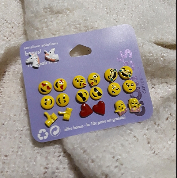 Emoji earrings